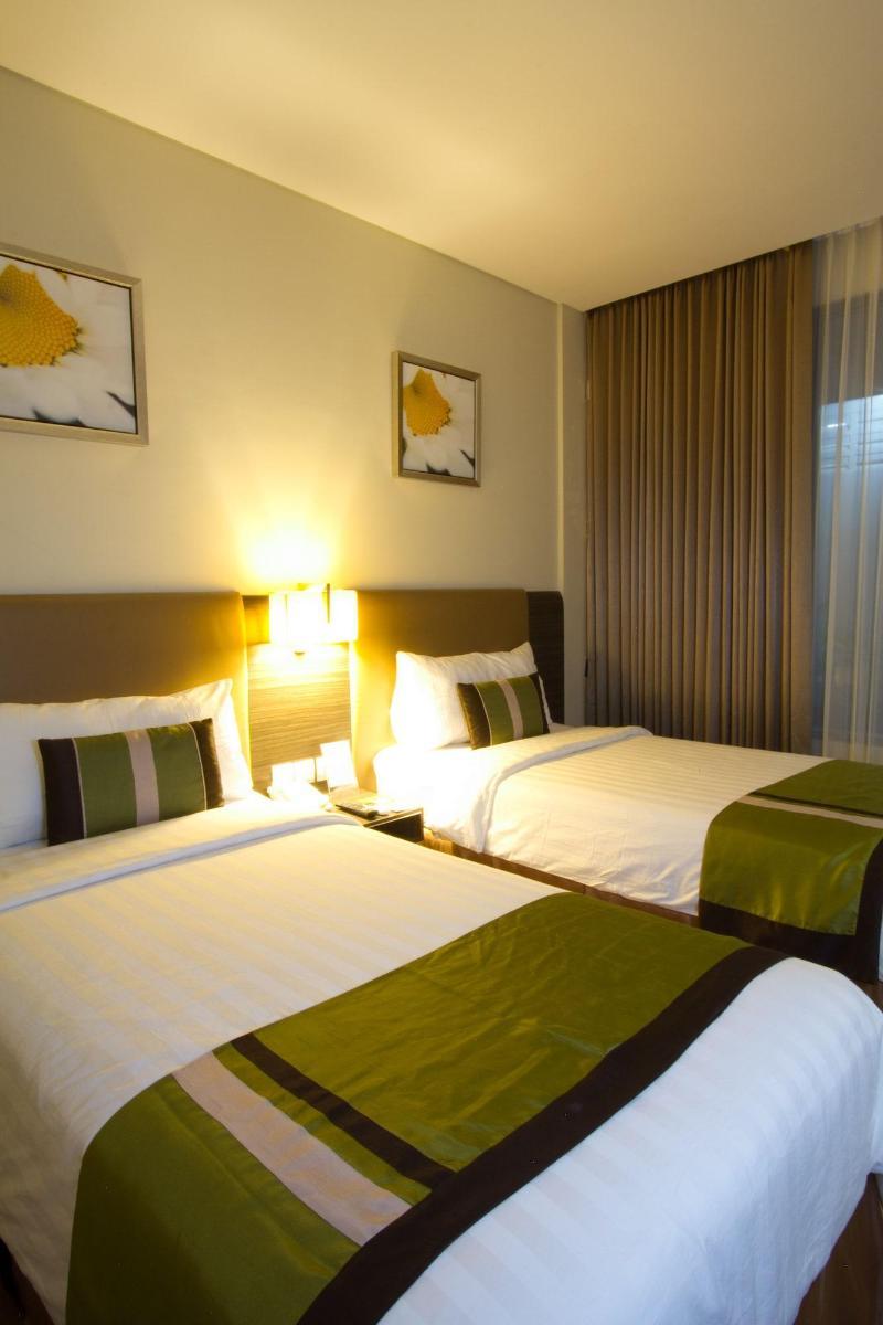 Estrella Hotel & Conference