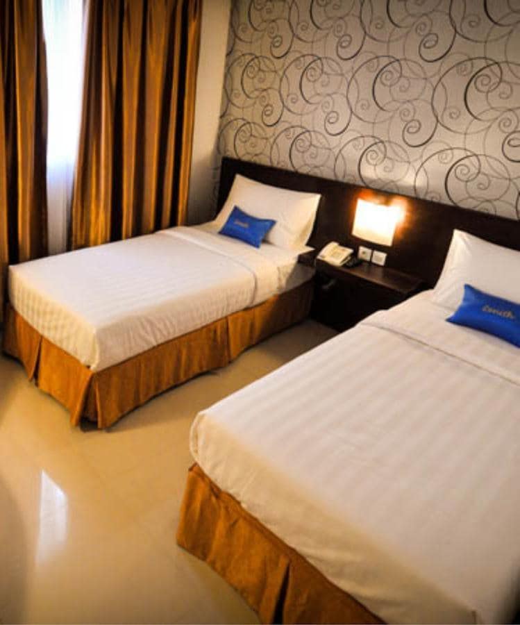 Zenith Hotel
