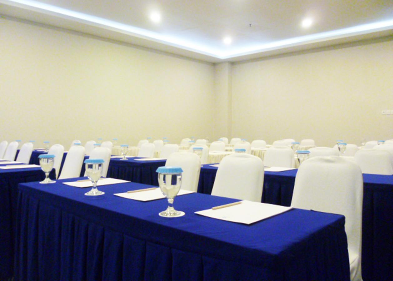 Zenith Hotel