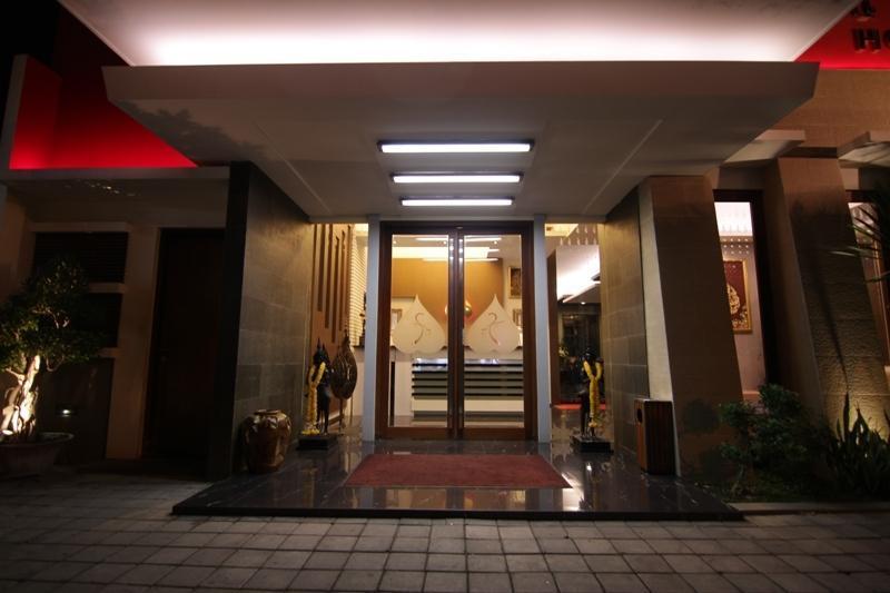 Savali Hotel