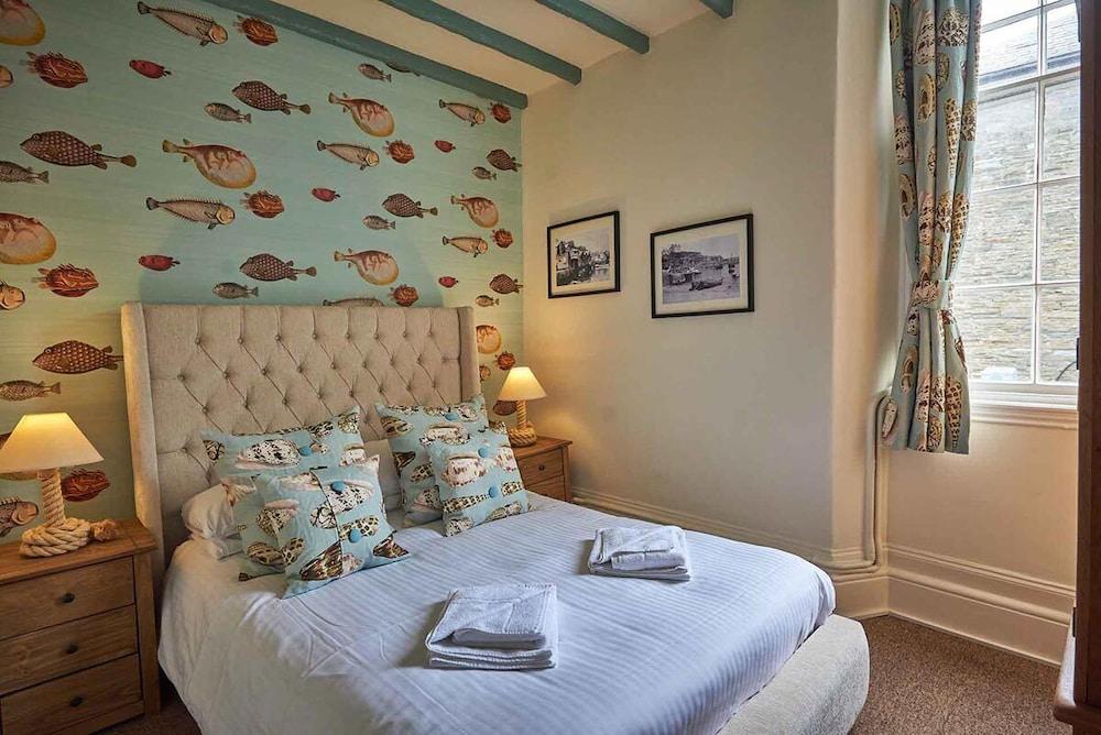 Molesworth Arms Hotel