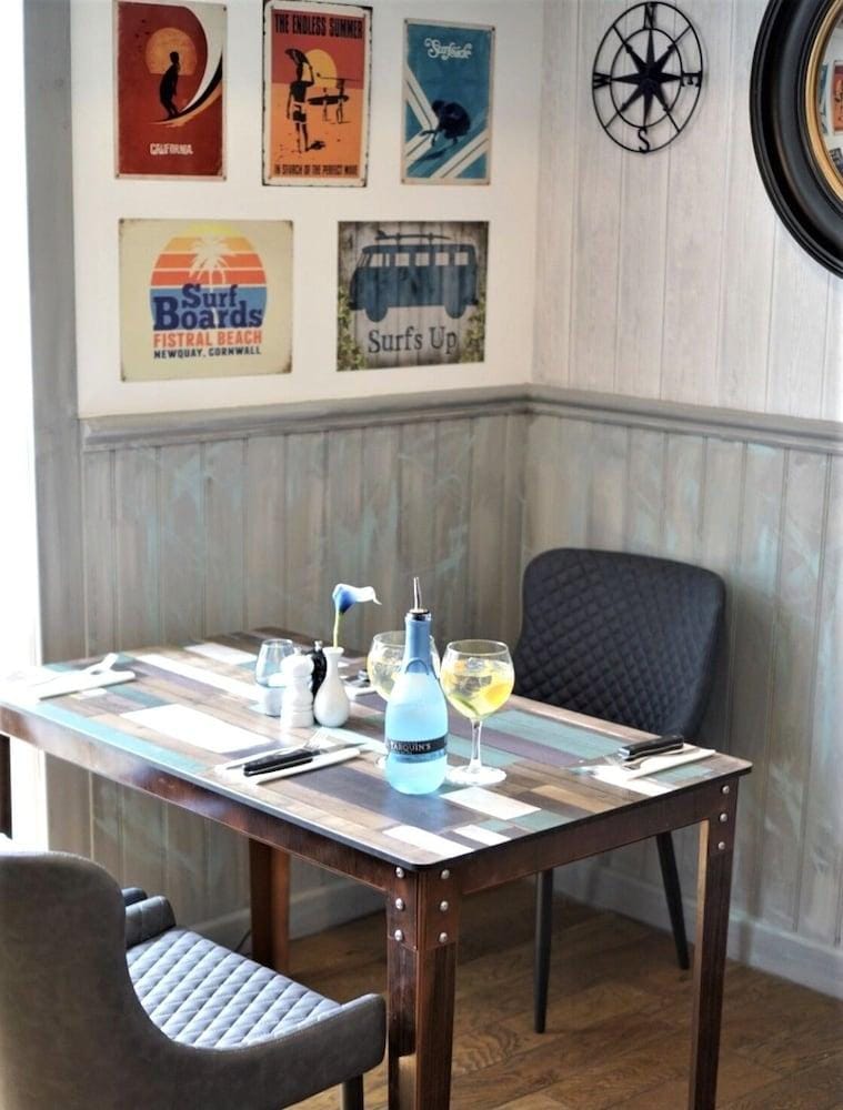 Molesworth Arms Hotel