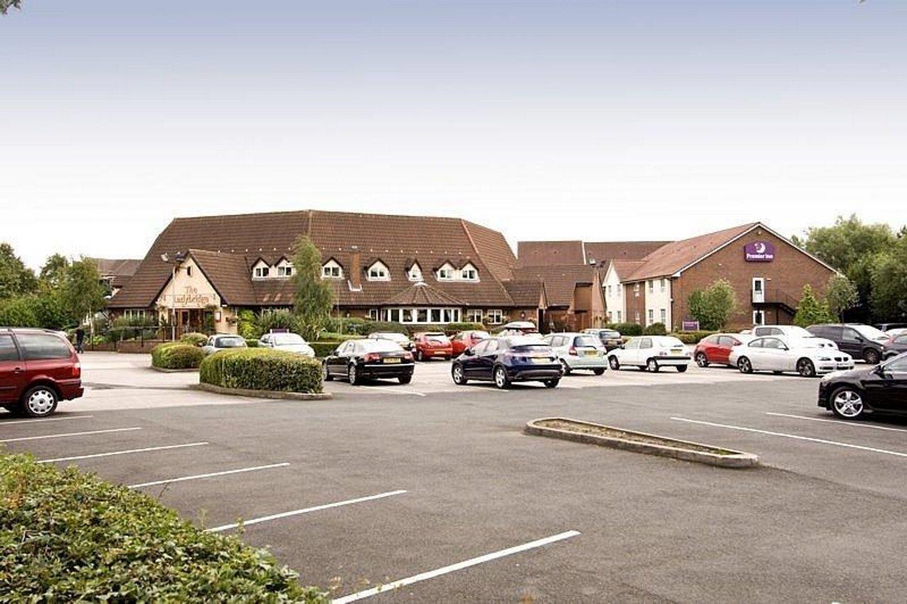 Premier Inn Tamworth Central