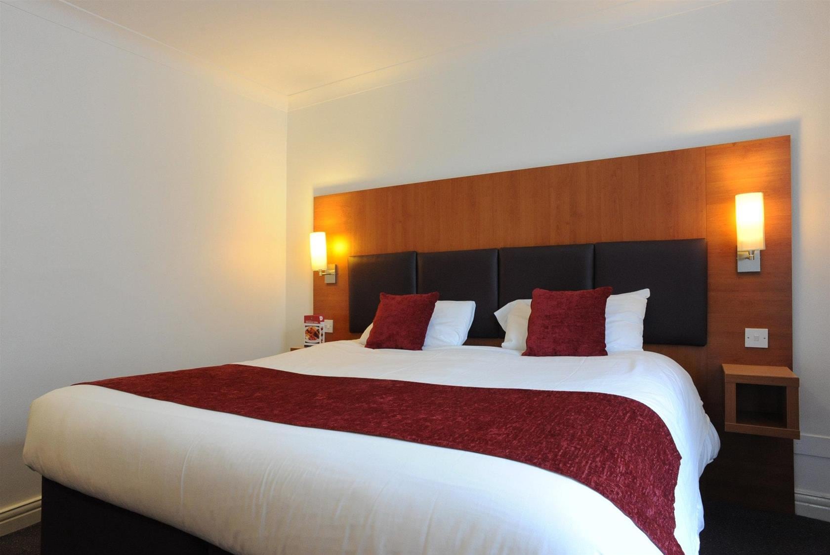 Cross Keys Inn Hotel