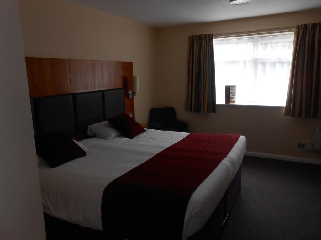 Cross Keys Inn Hotel