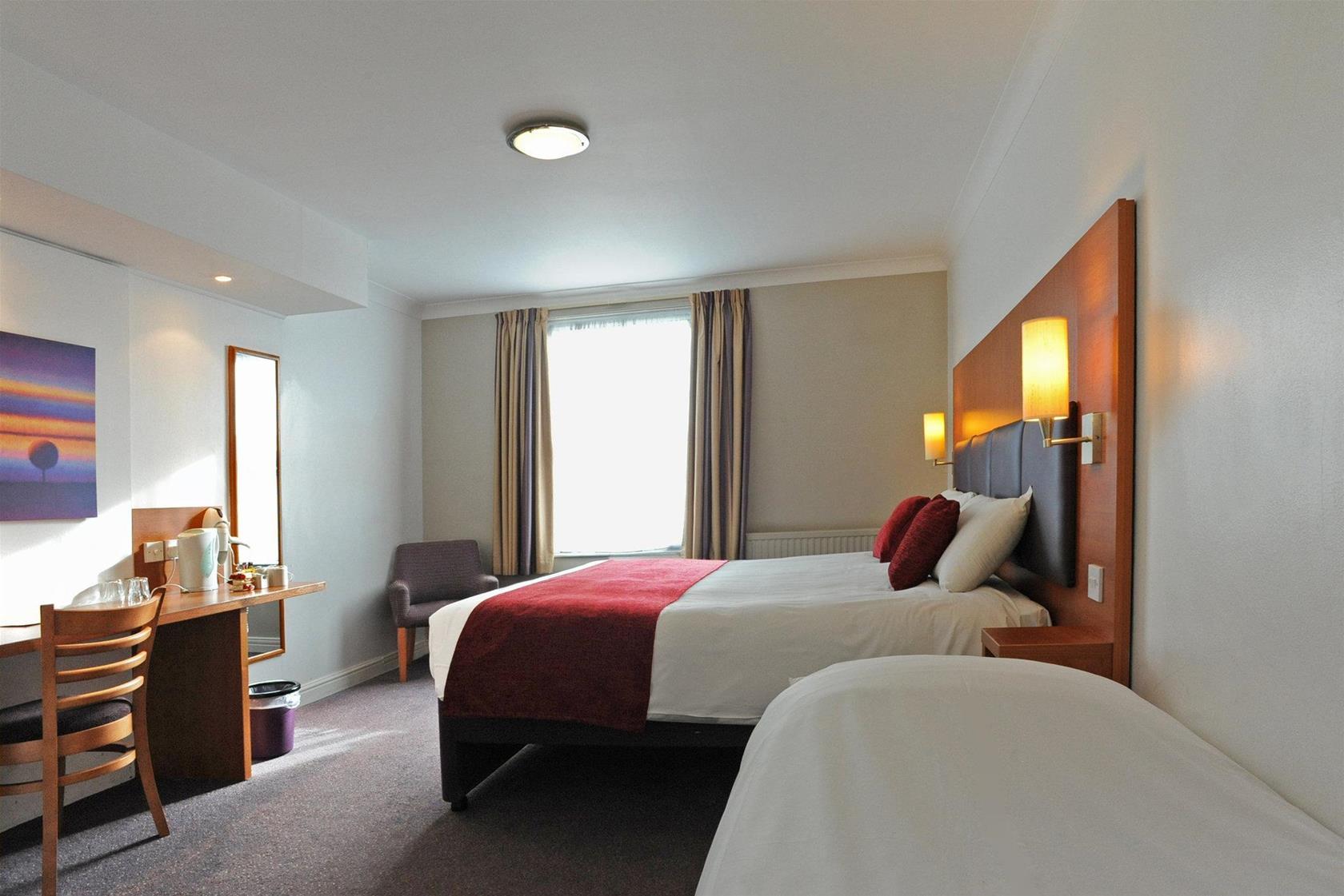 Cross Keys Inn Hotel