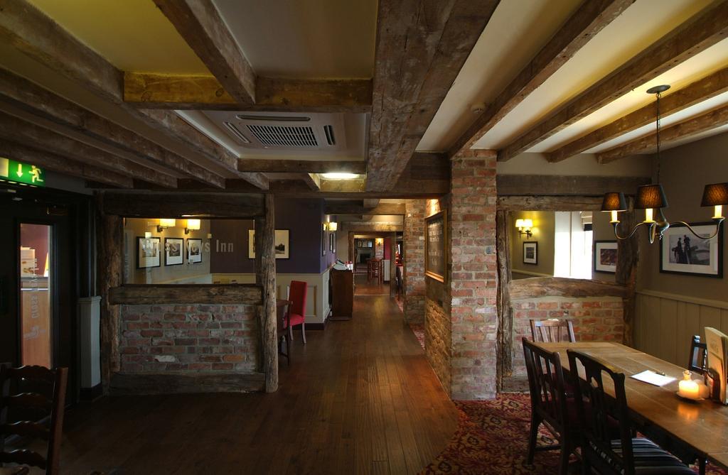 Cross Keys Inn Hotel