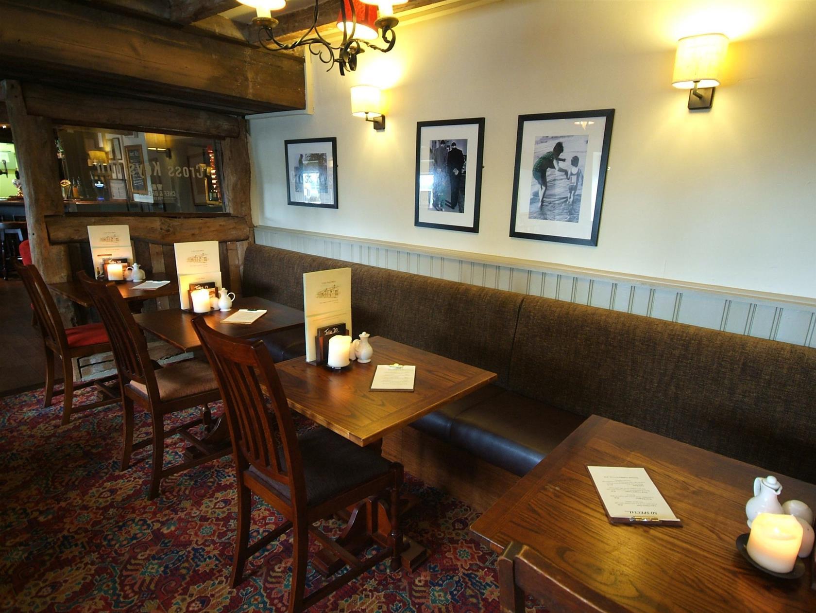 Cross Keys Inn Hotel