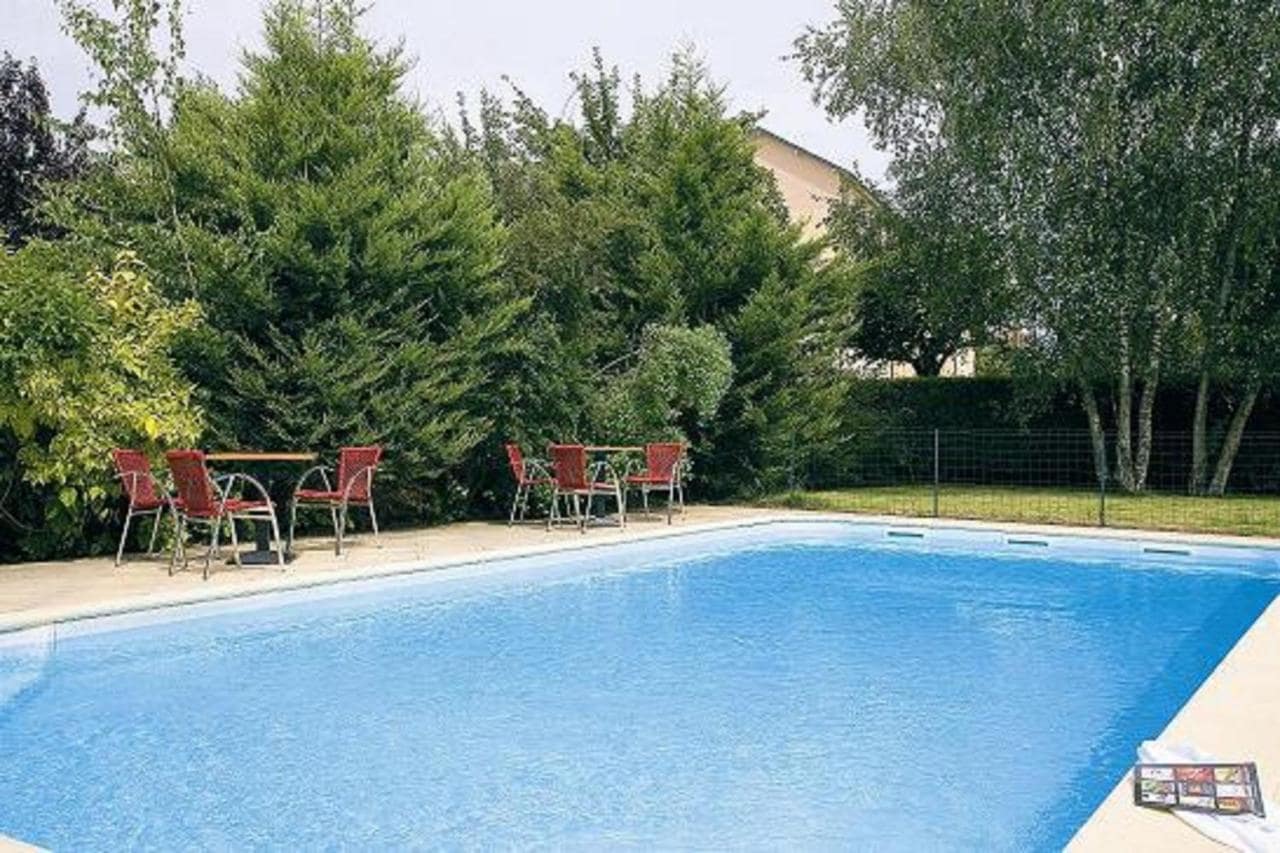 Les Provinciales hotel & Restaurent