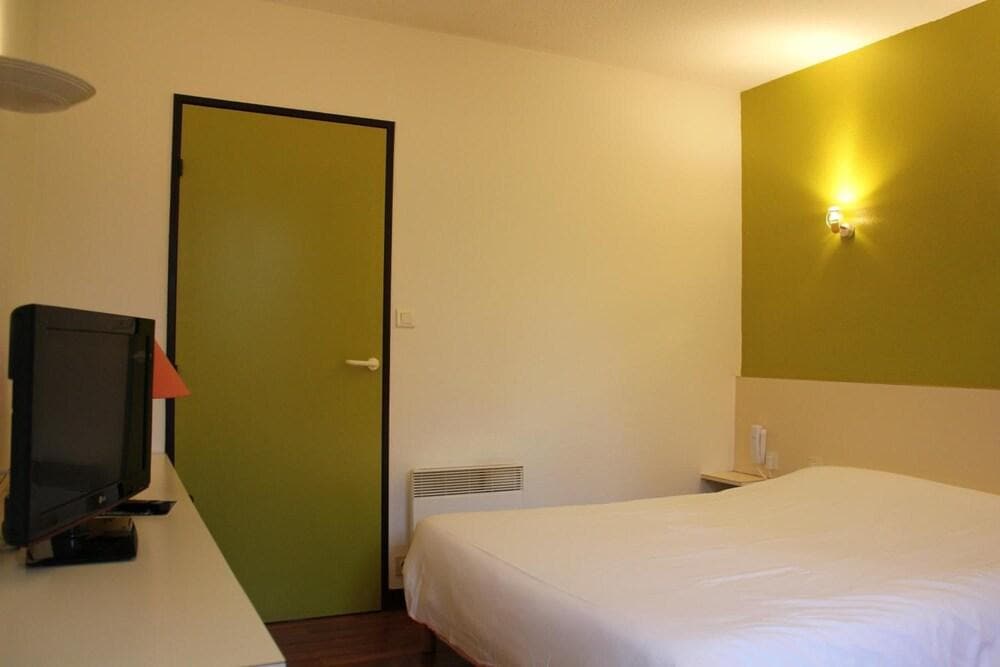 Les Provinciales hotel & Restaurent