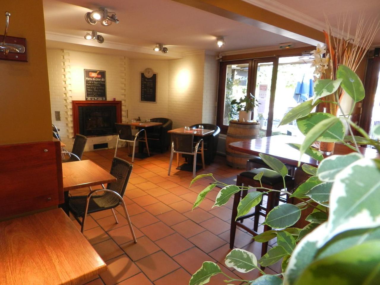 Les Provinciales hotel & Restaurent