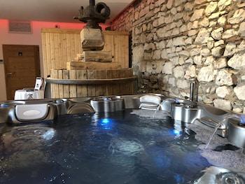 Domaine De Suzel
