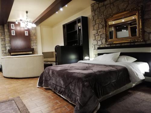 Nymfes Hotel