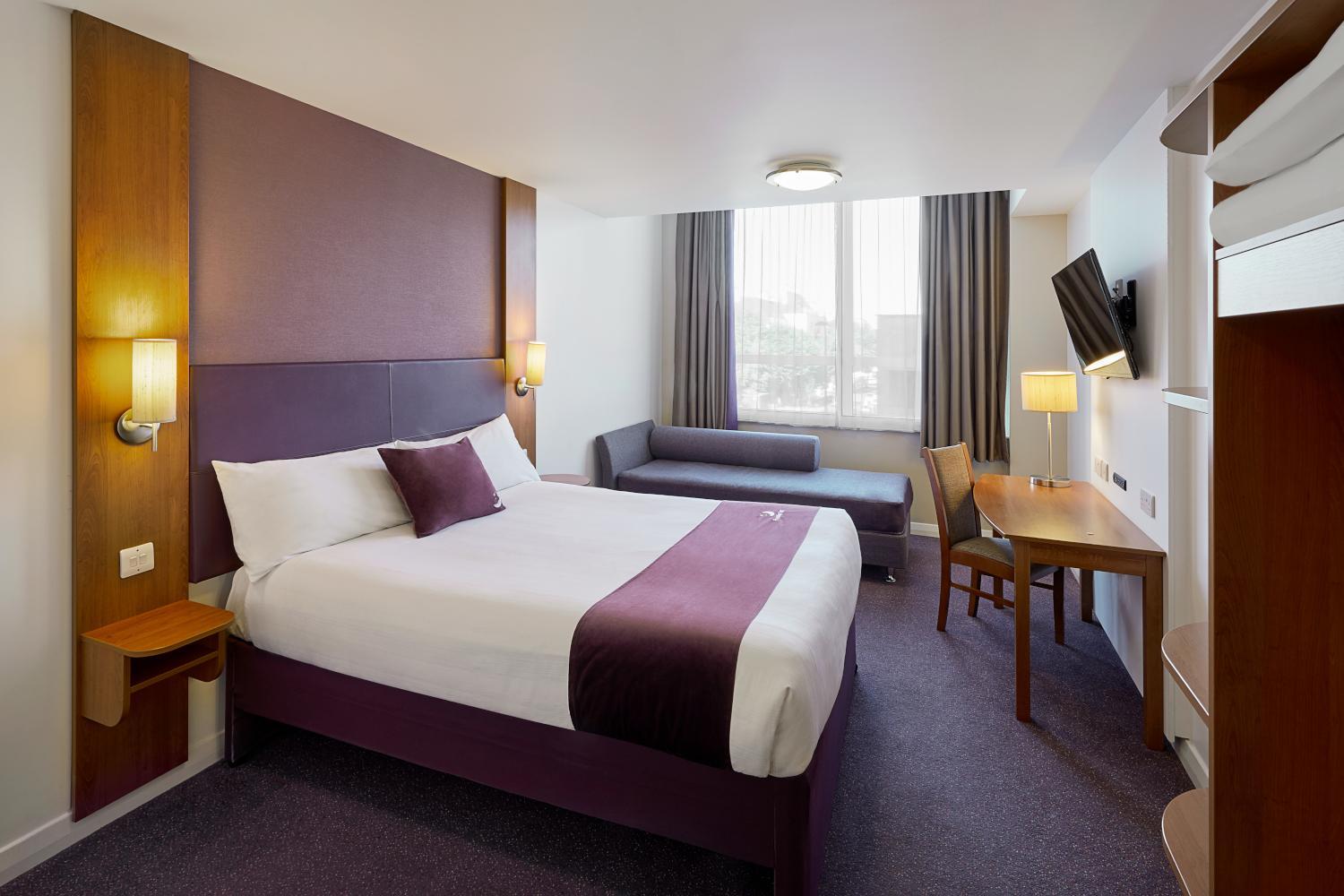 Premier Inn Canterbury City Centre