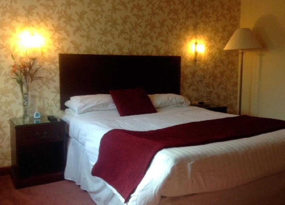 Hunters Lodge Hotel