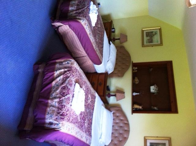 Hunters Lodge Hotel