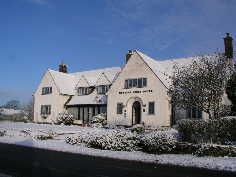 Hunters Lodge Hotel