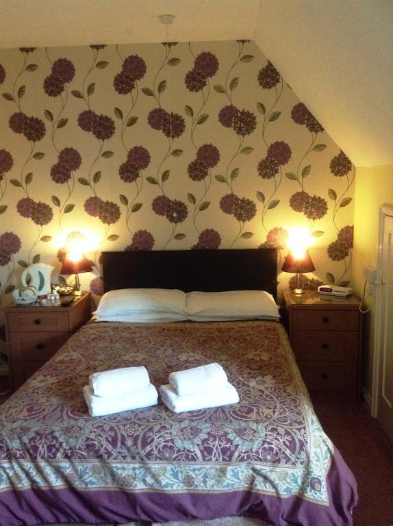 Hunters Lodge Hotel