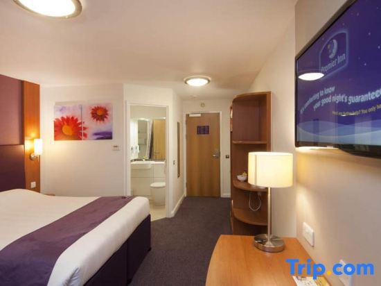 Premier Inn Cambridge A14 J32