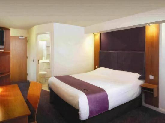 Premier Inn Northwich South