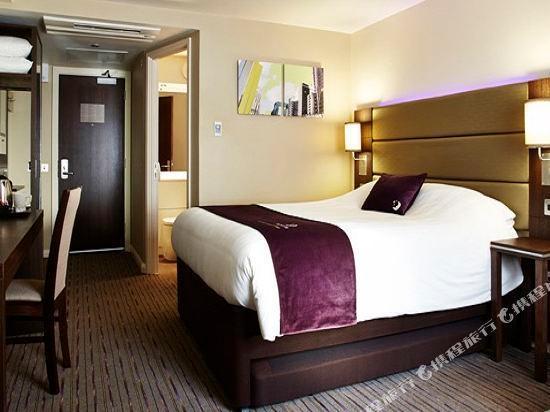 Premier Inn Northwich South