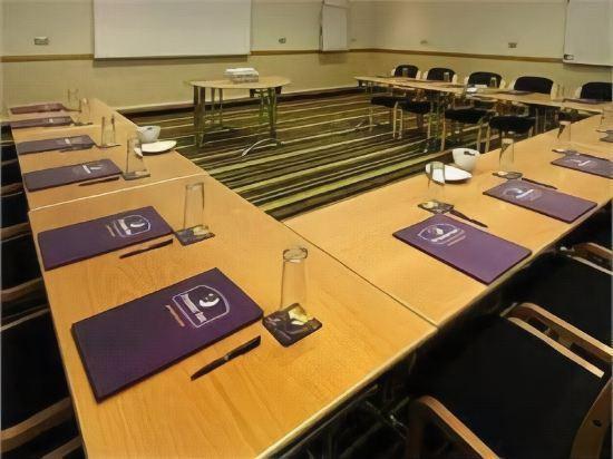 Premier Inn Northwich South