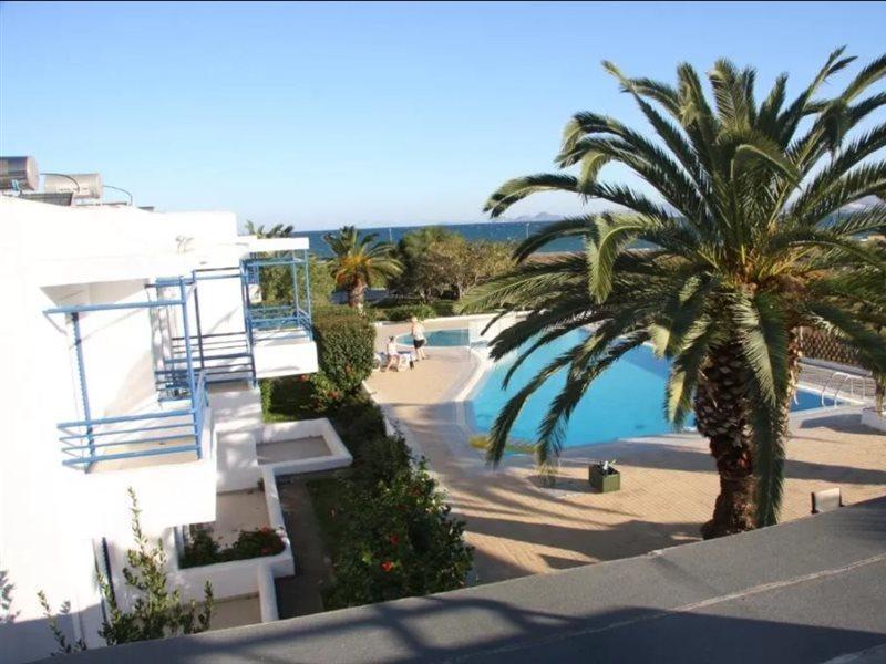 Miros Apartment Hotel