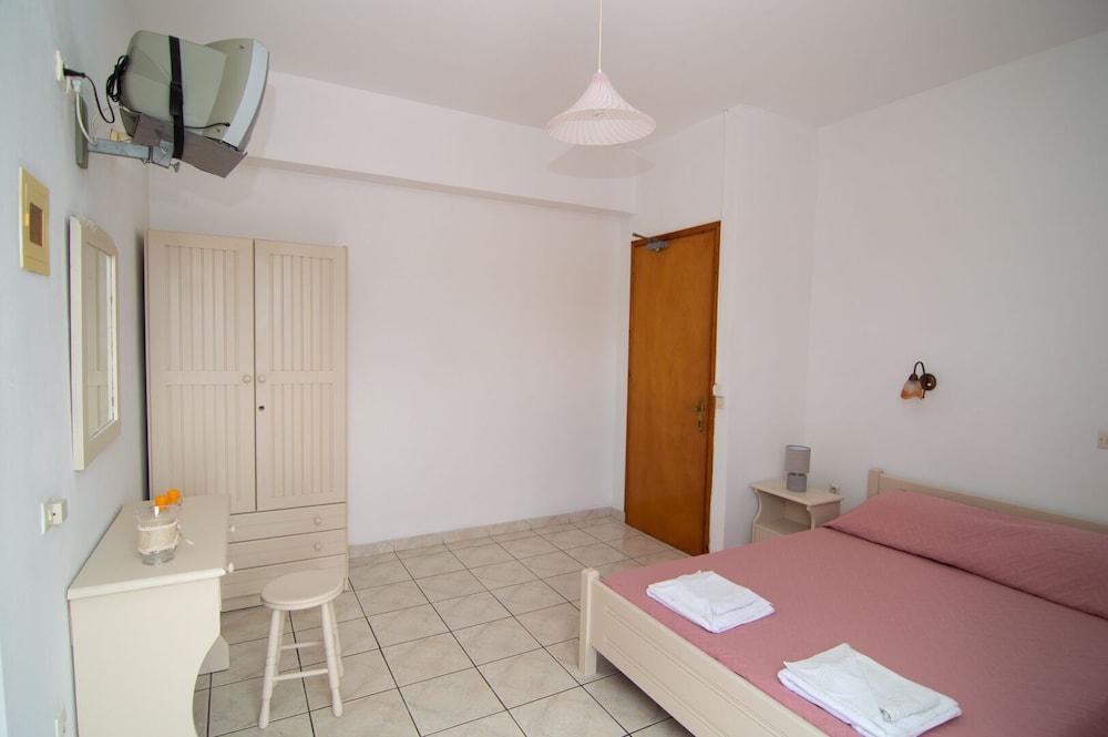 Tassia Studios