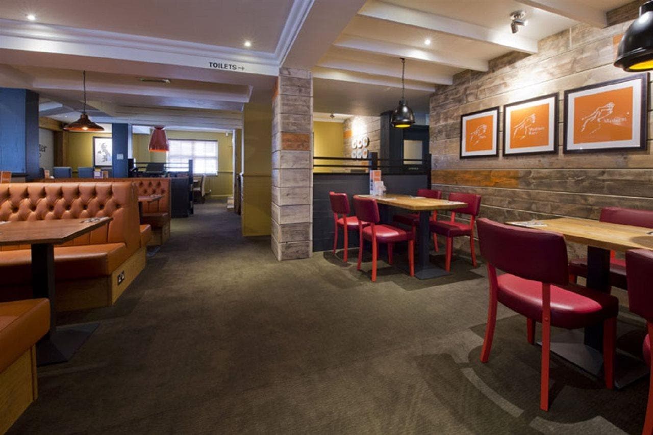 Premier Inn London Romford Central