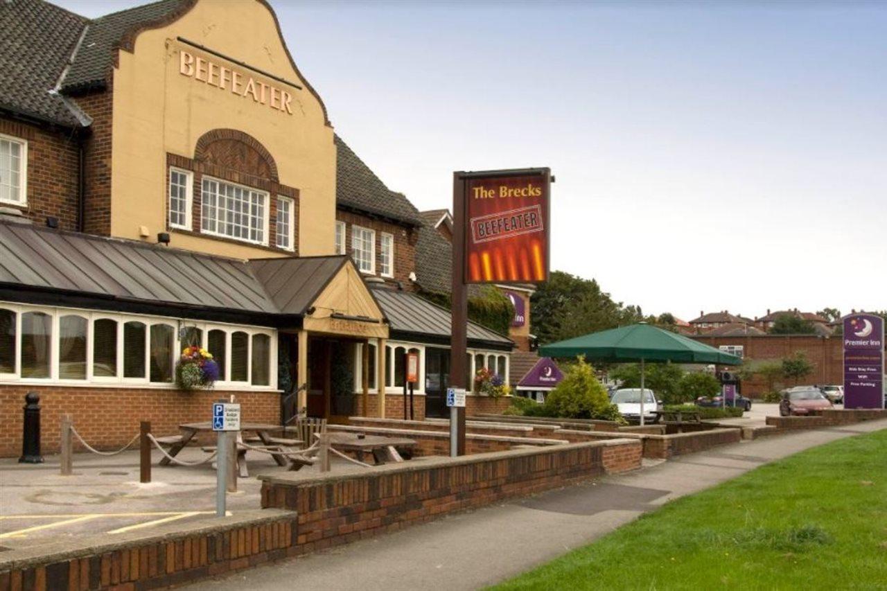 Premier Inn Rotherham East M18/M1