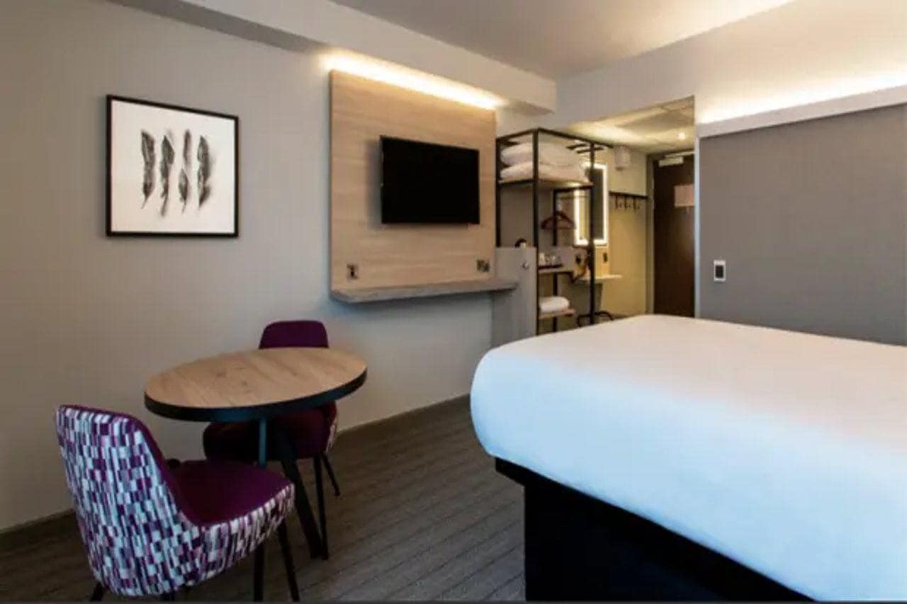 Premier Inn Wakefield South