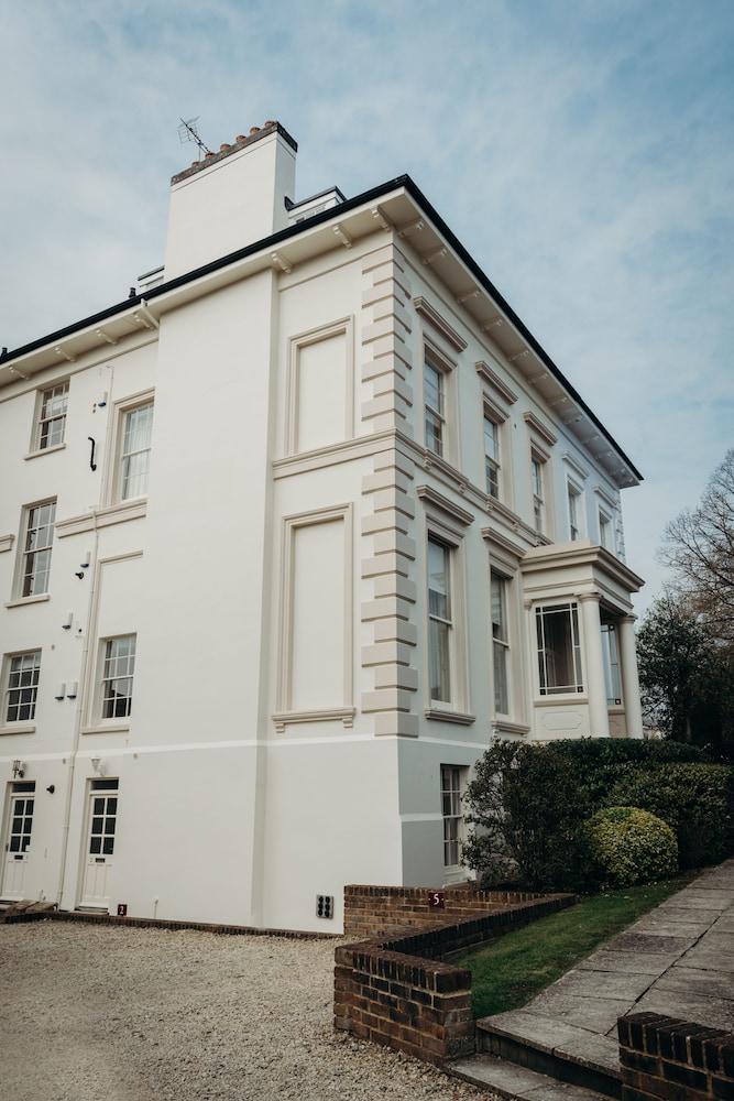 Douglas House