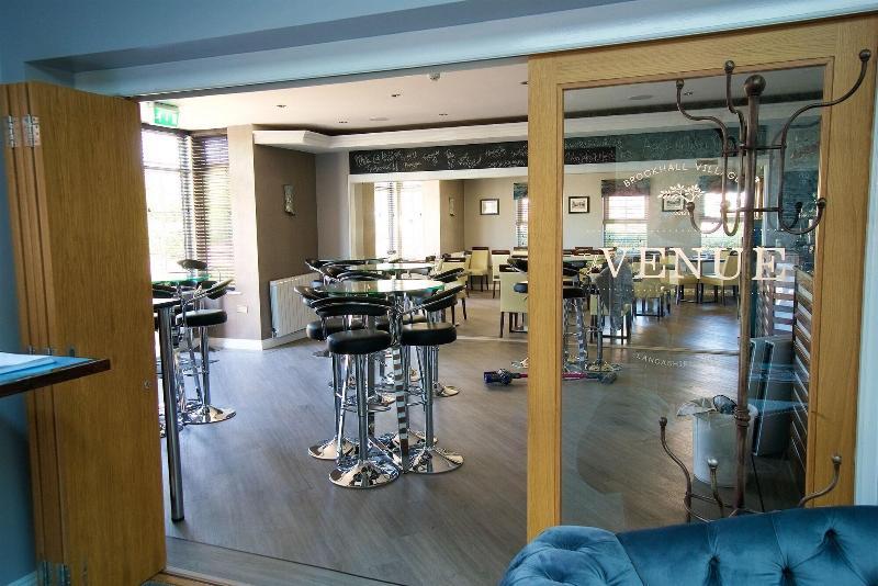 The Avenue Hotel