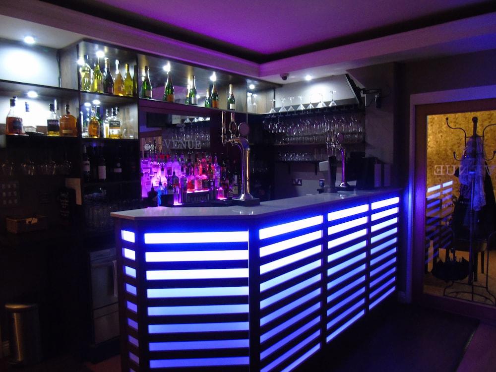 The Avenue Hotel