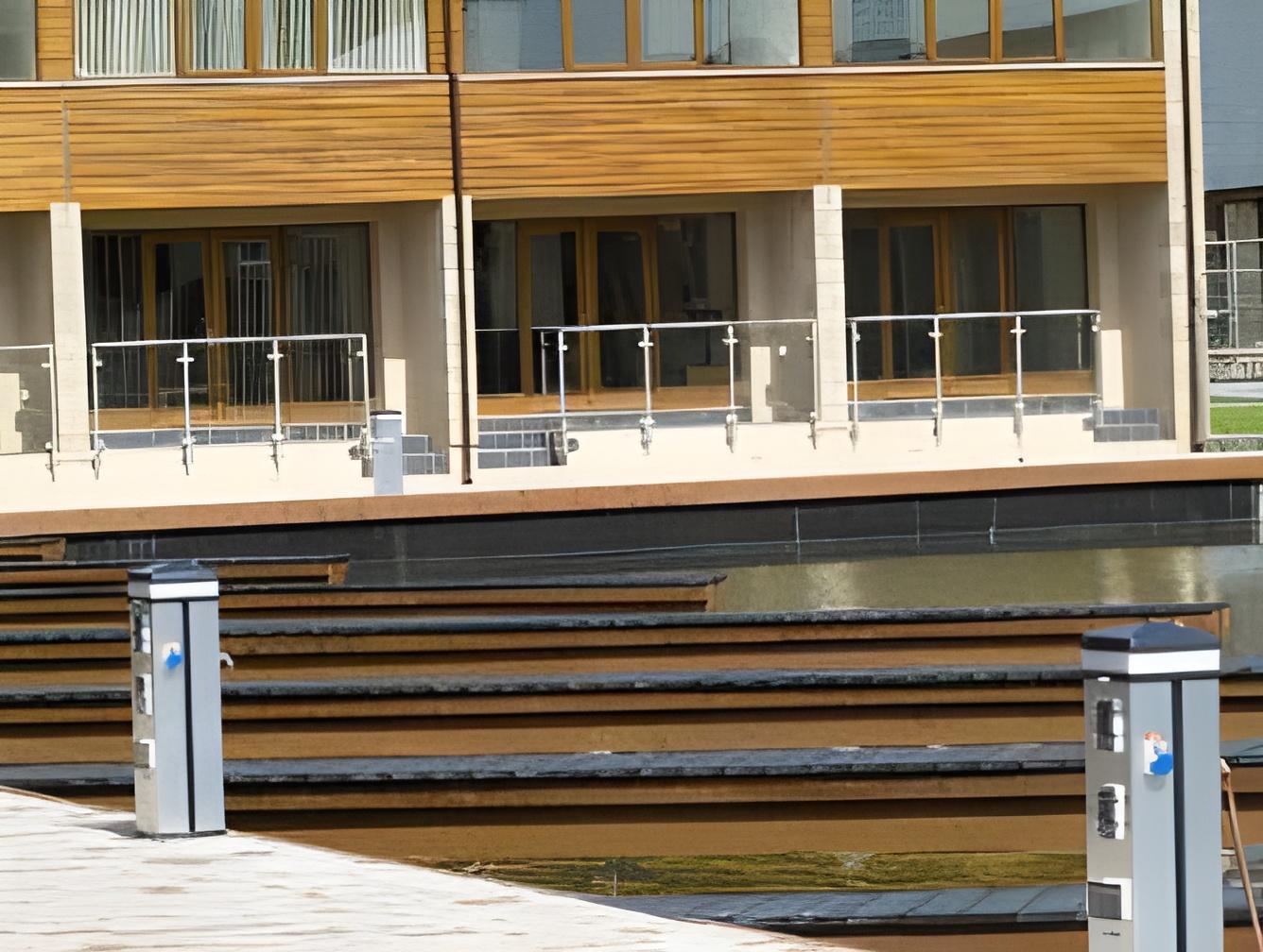Tewitfield Marina