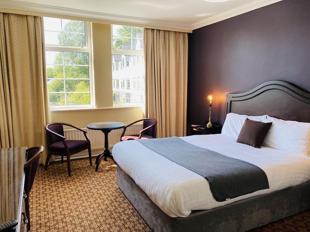 Twin Trees Hotel & Leisure Club