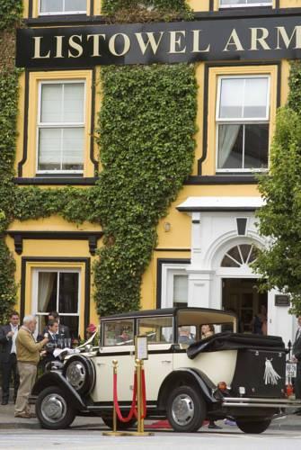 Listowel Arms