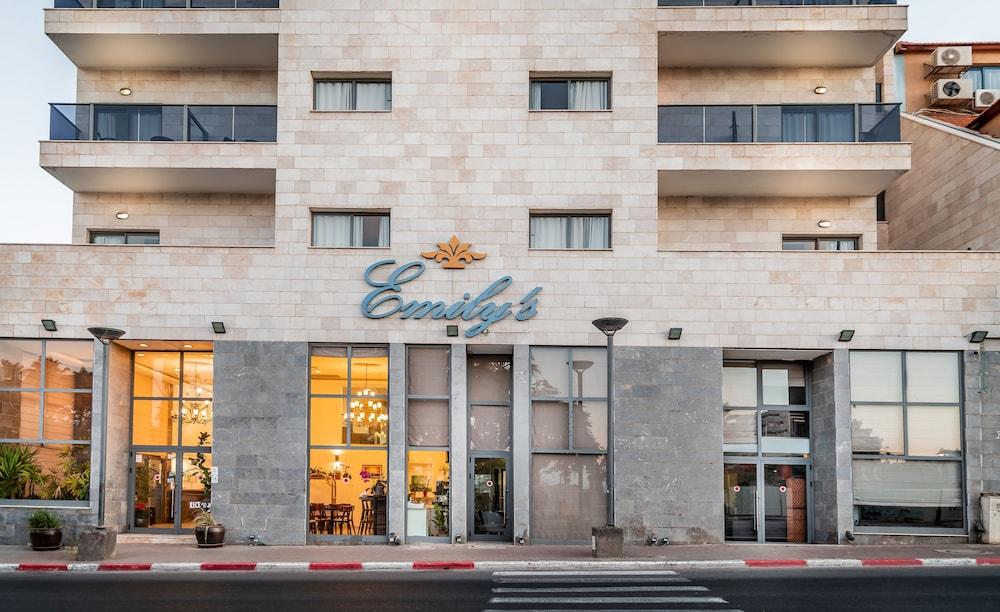 Emily's Boutique
