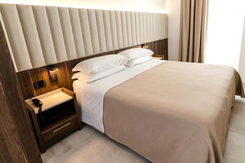 Hotel Falli