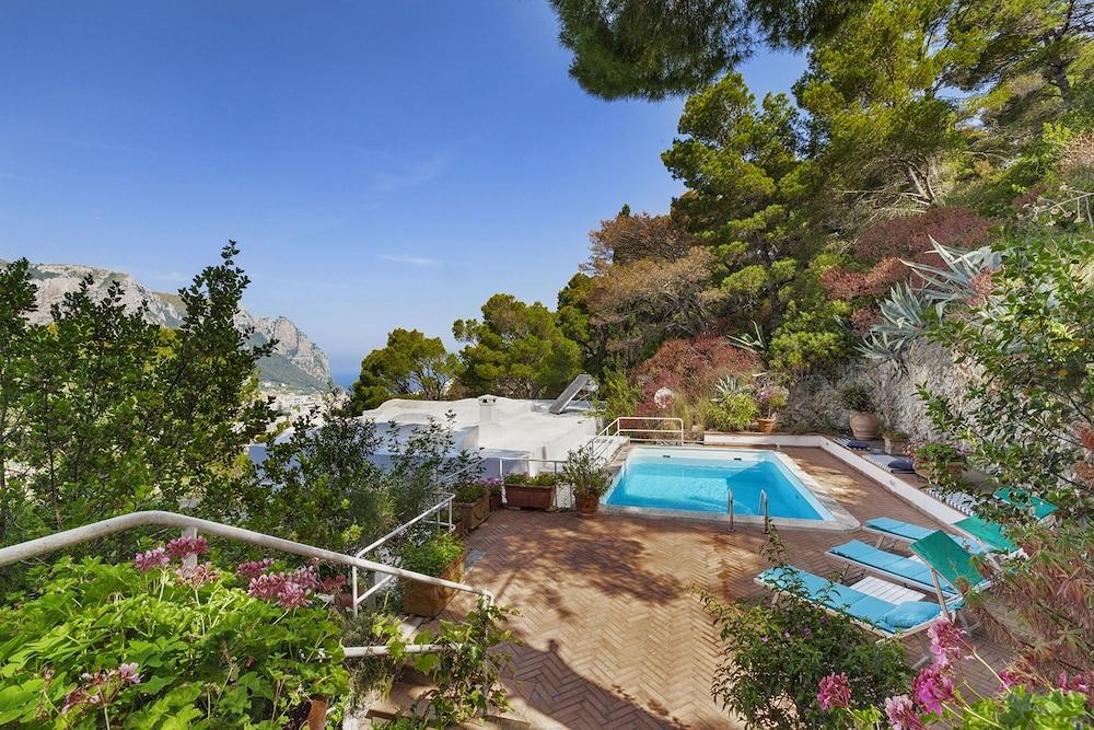 Villa Apollo