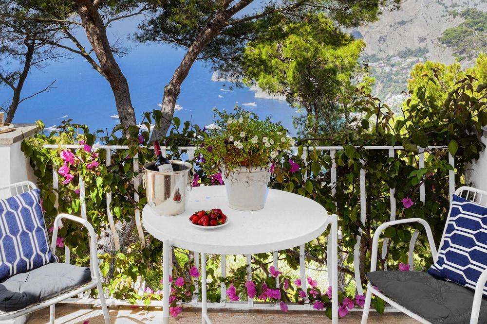 Villa Apollo