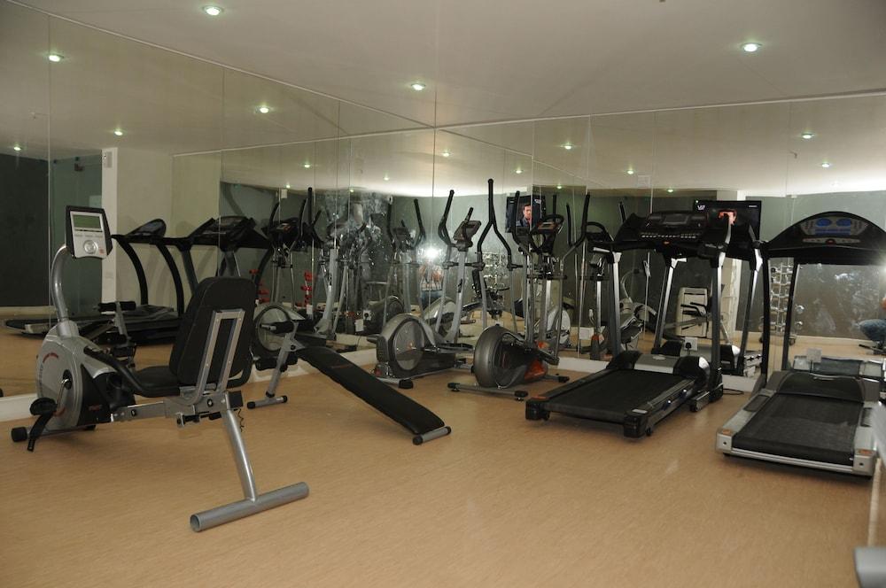 Al Muhanna Plaza Hotel
