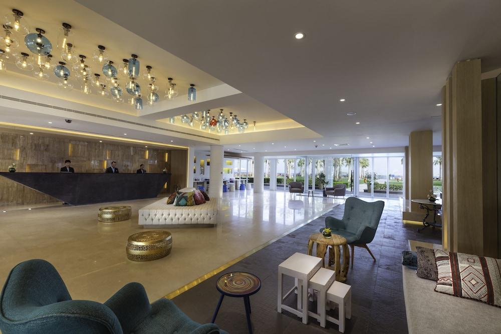 Sealine Beach Resort