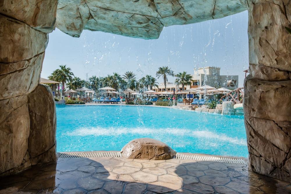 Sealine Beach Resort