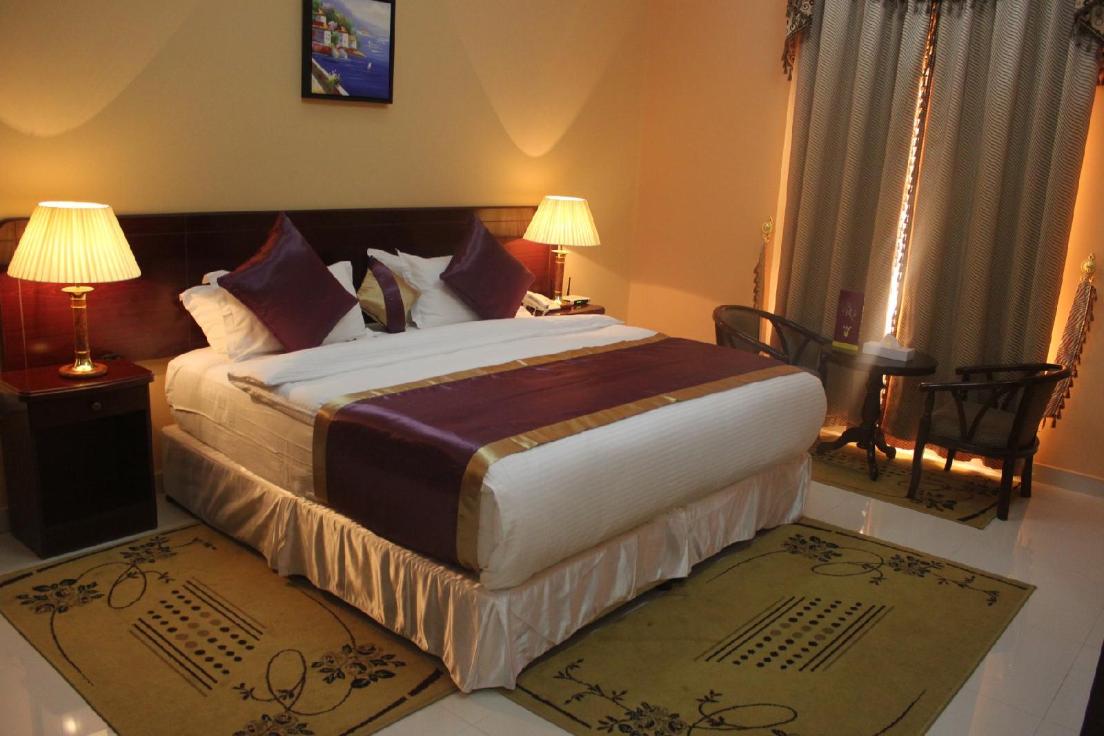 Royal Gardens Hotel