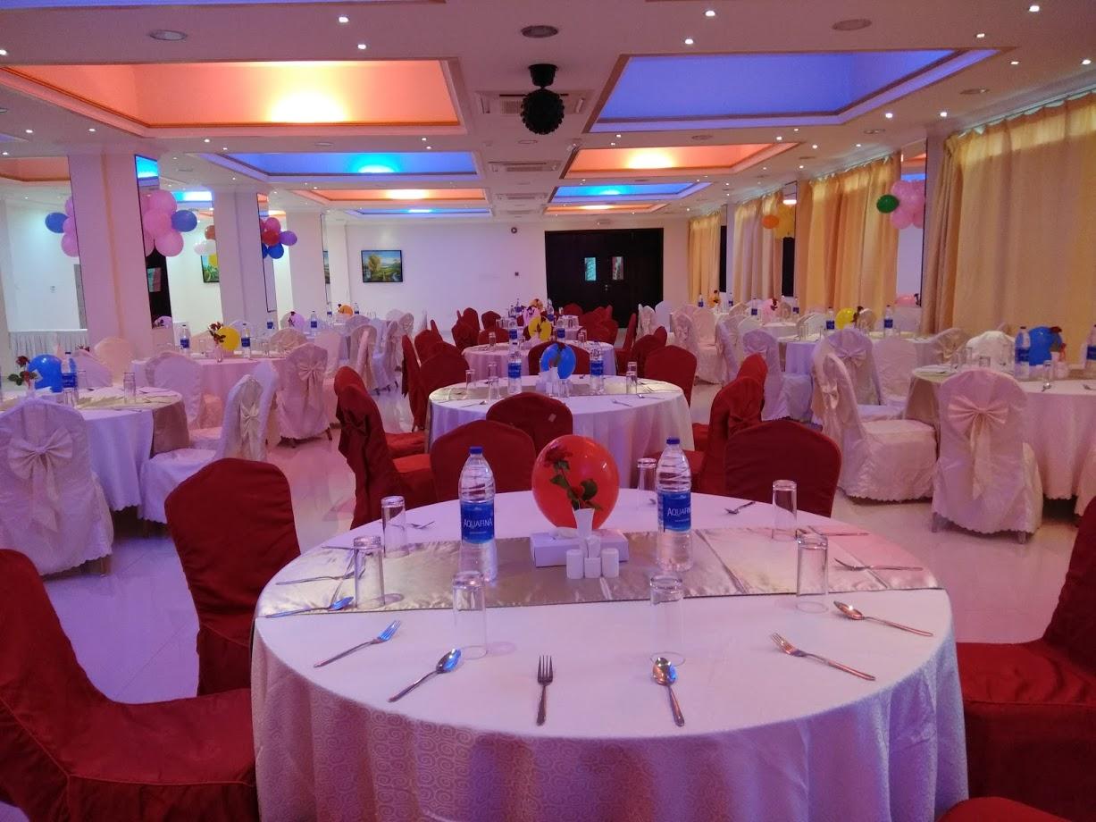 Royal Gardens Hotel
