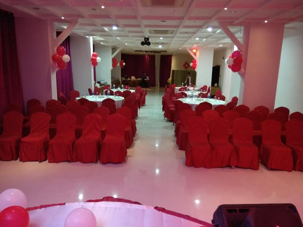 Royal Gardens Hotel