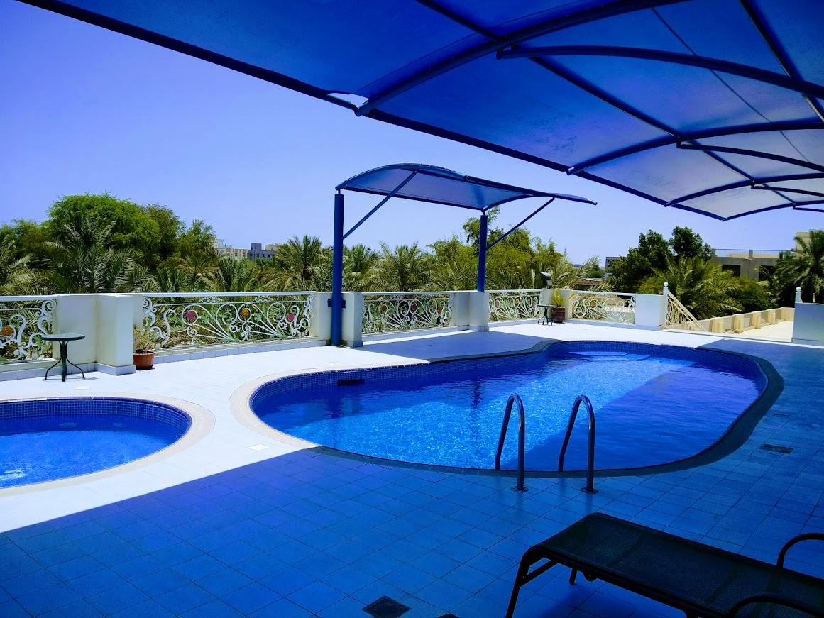 Royal Gardens Hotel