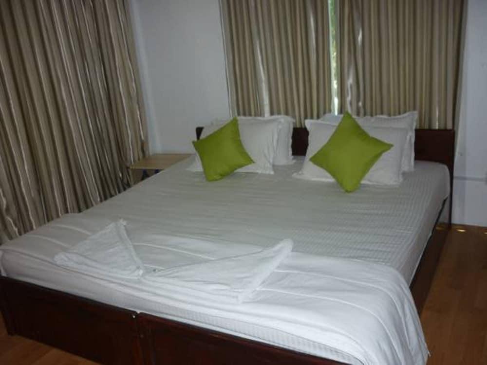 Batuta Maldives Surf View Guesthouse