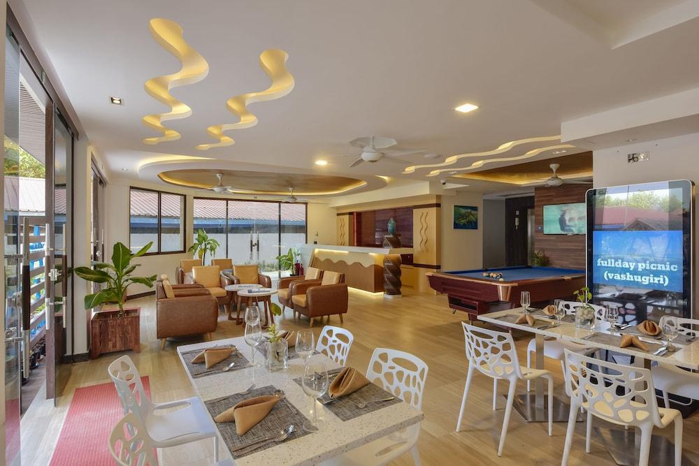 Arena Beach Hotel